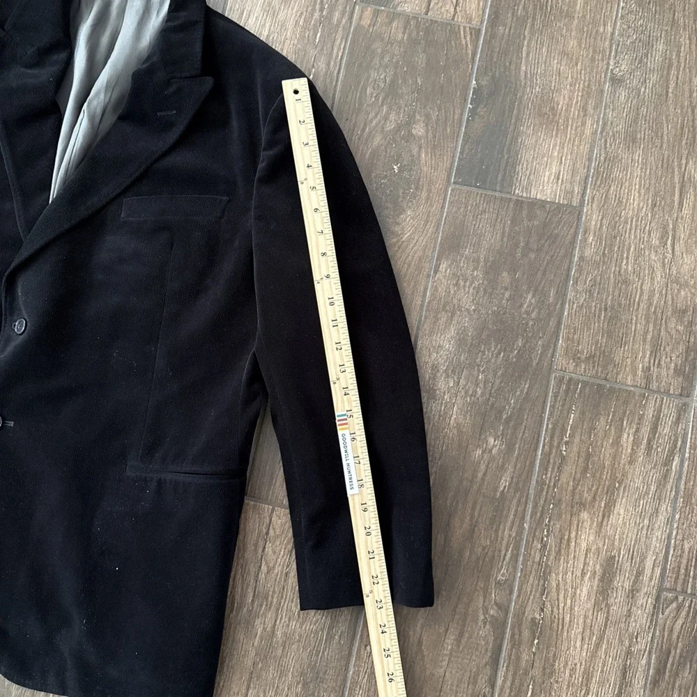 Armani Collezioni Velvet Blazer Men 48R Black Sport Coat Formal Evening Jacket